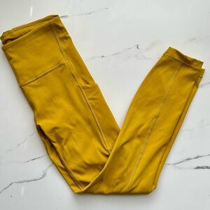 Athleta Ultimate Stash Pocket 7/8 Tight Leggings Yellow | Athleta Leggings XS